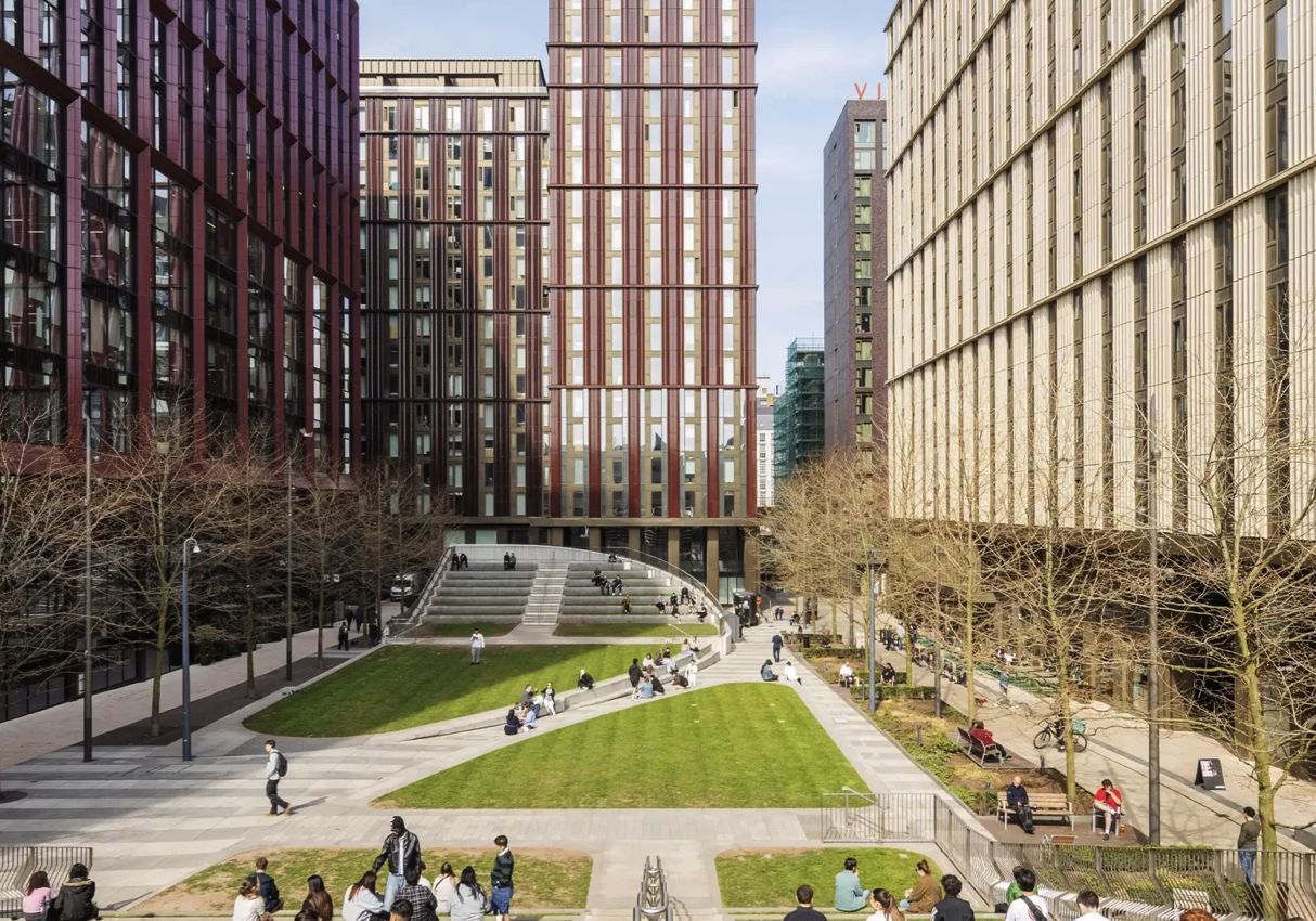 Vita Living Circle Square gallery image